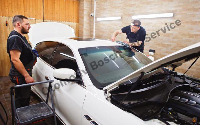 Sunroof Tamiri: Arızalar ve Çözüm Yolları